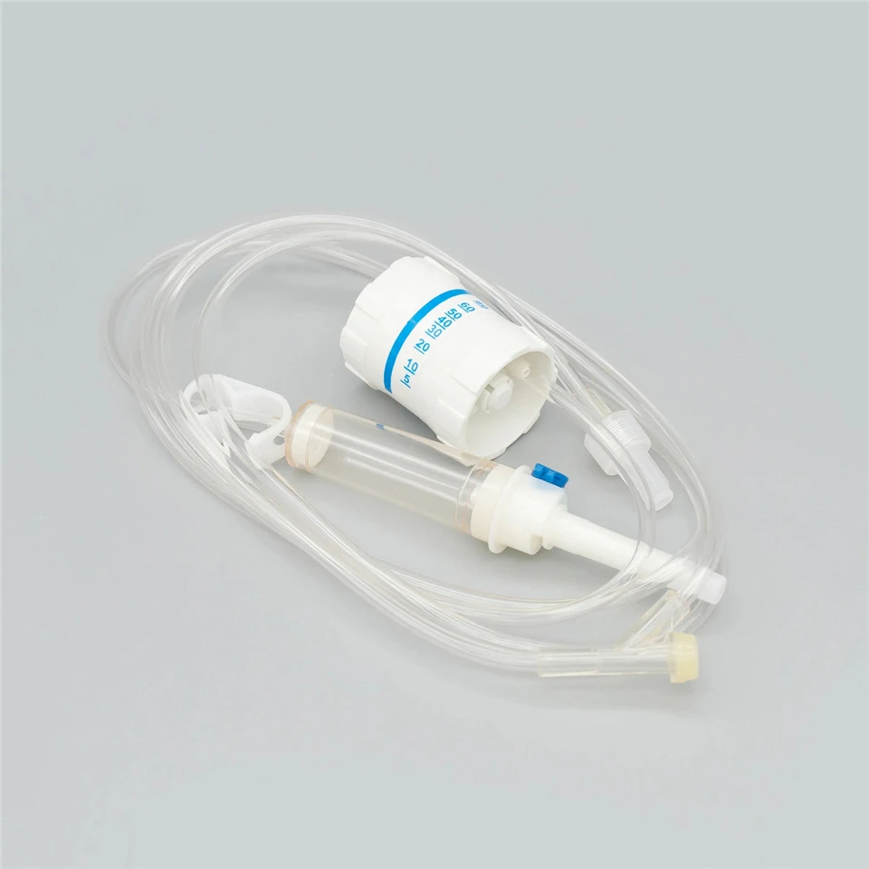 Ensemble de perfusion jetable médical avec régulateur de débit précis